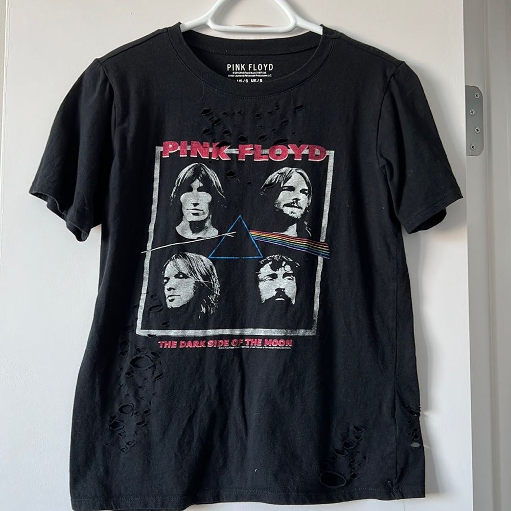 Pink Floyd distressed band tee
